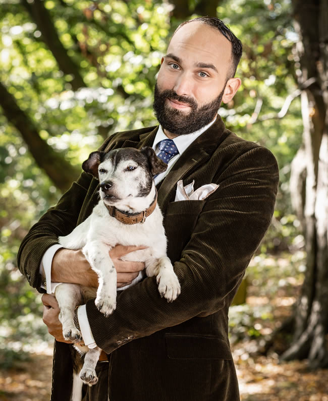 Sven Cordes mit Bürohund Jackie